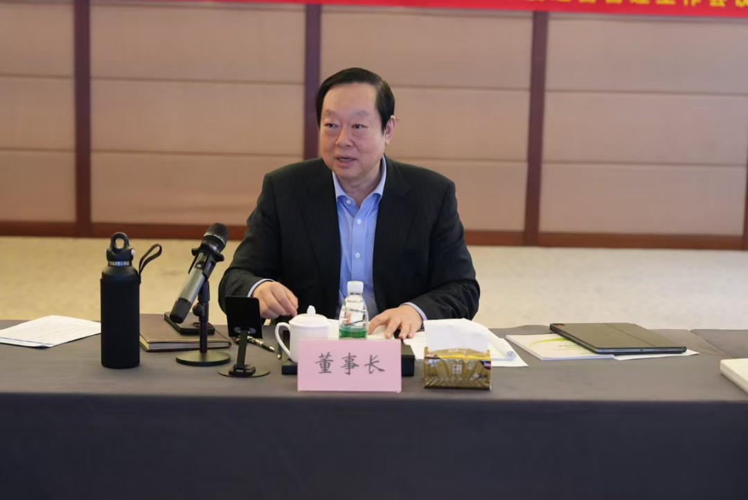 雁棲湖畔再聚首 廿載奮進(jìn)啟新程——百靈天地紀(jì)念懷柔戰(zhàn)略決策會(huì)議20周年暨未來(lái)發(fā)展動(dòng)員講話(huà)